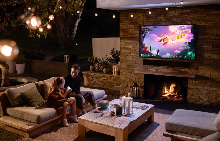 how-to-create-an-outdoor-family-room-that-does-it-all
